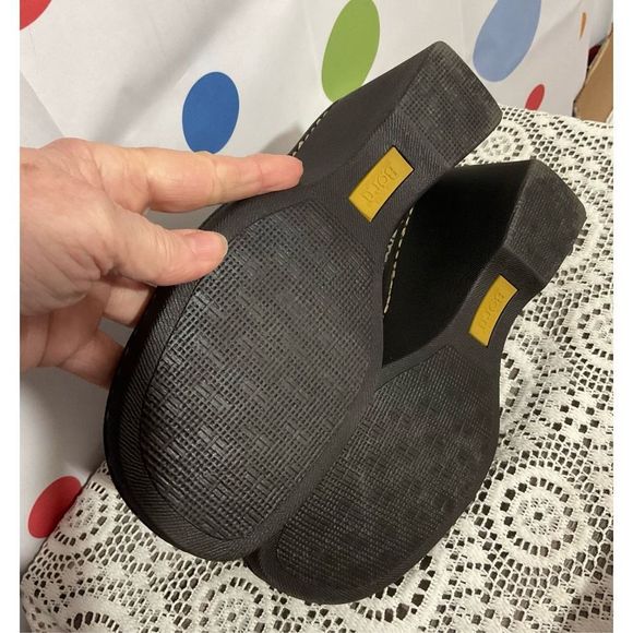 Born Brown Mule Leather Size 7 NICE! 🍒🌸 - Picture 10 of 16